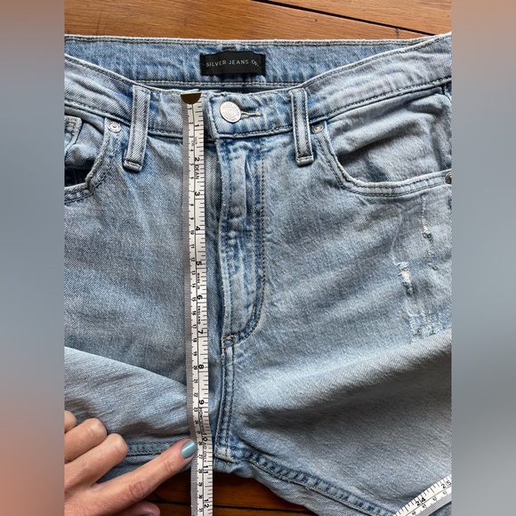 ☀️Silver Jeans Co. Distressed Denim - Picture 6 of 7